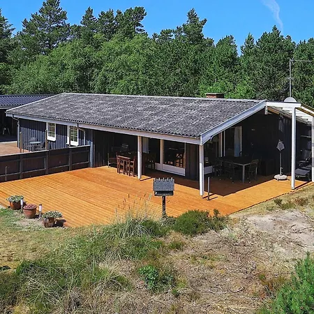 Three-bedroom In 3 Semesterbostad Blåvand